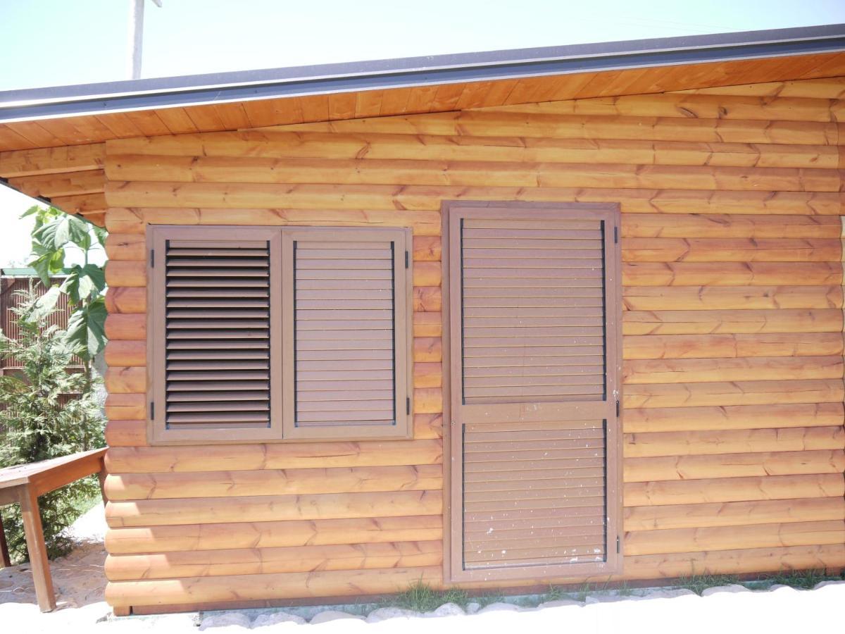 Windmill Shkodra Gesthouse Camping & Grill Экстерьер фото