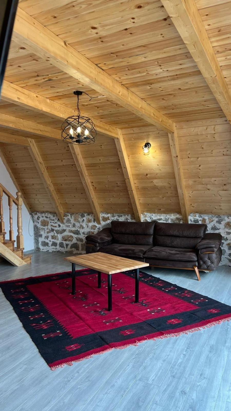 Windmill Shkodra Gesthouse Camping & Grill Экстерьер фото